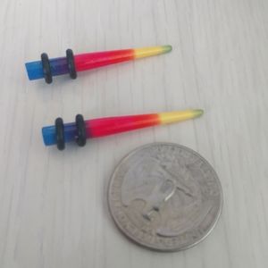 🌈 🌿 Guage earrings